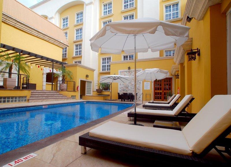 Holiday Inn Monclova By Ihg Esterno foto