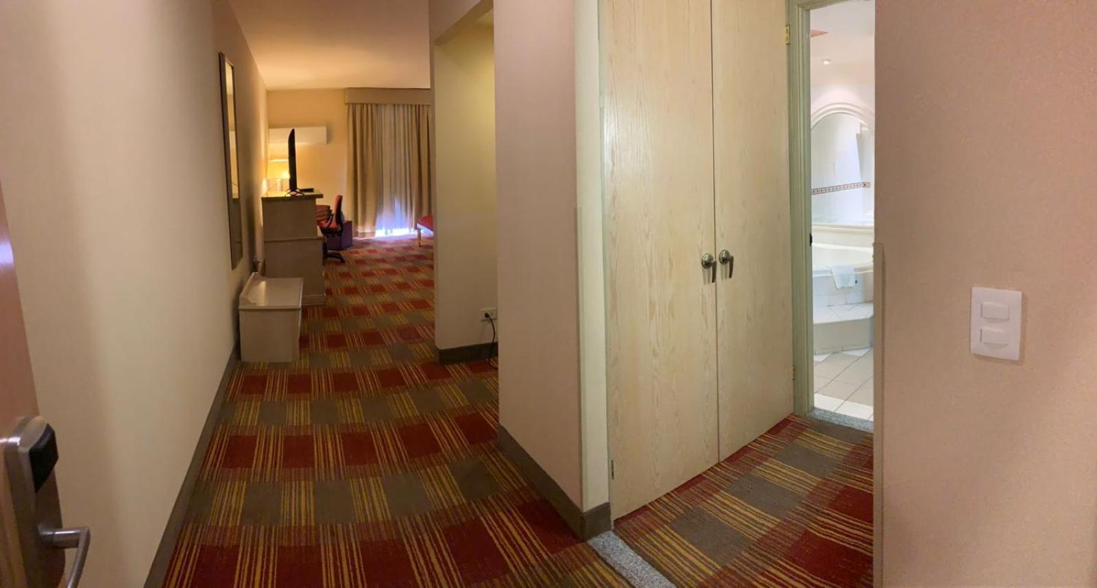 Holiday Inn Monclova By Ihg Esterno foto