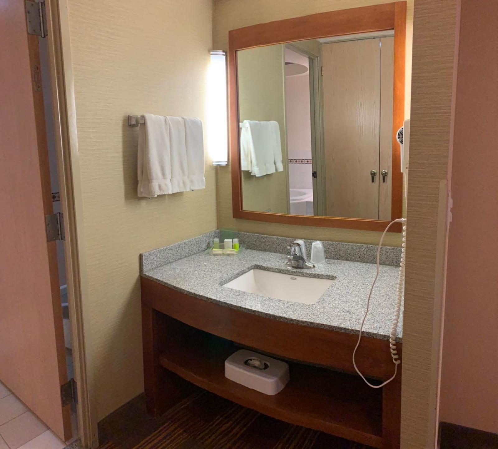 Holiday Inn Monclova By Ihg Esterno foto